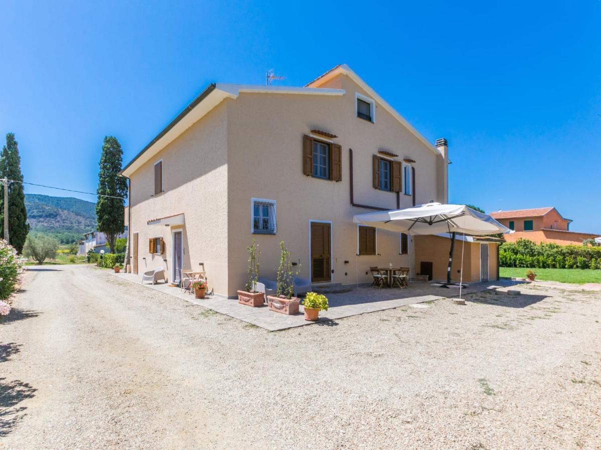 Apartment Benedetta By Interhome Кастільйоне-делла-Пеская Екстер'єр фото